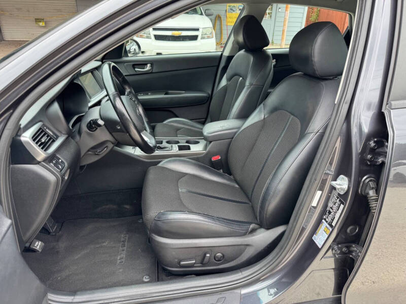 2019 Kia Optima S