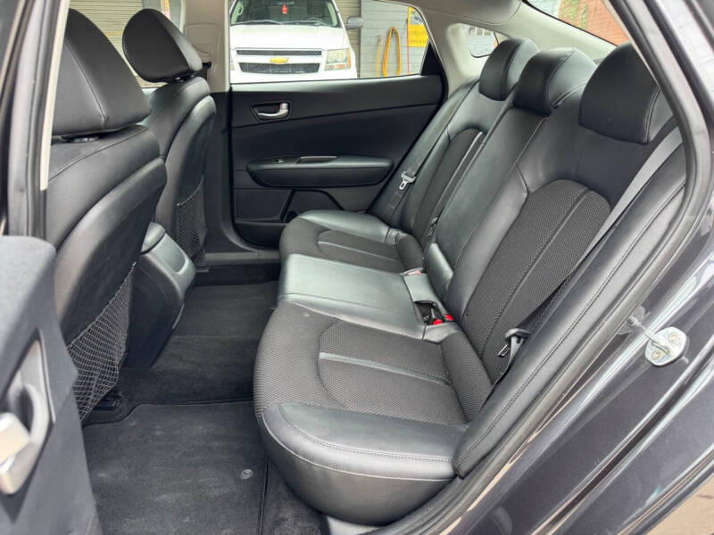 2019 Kia Optima S